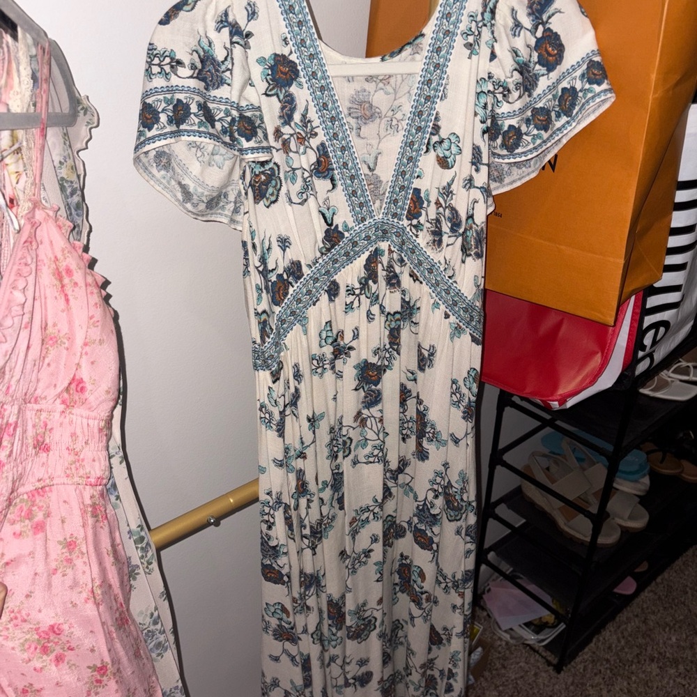 Max Studio White and Green Puff Sleeve Sundress